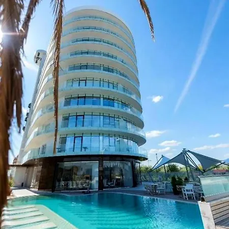407 White Tower Apartmán Mamaia